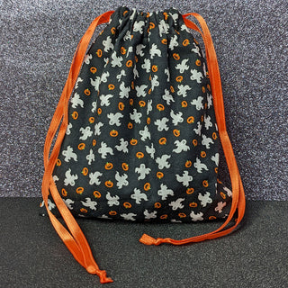 Ghosts and Jack-o-lanterns Drawstring Bag