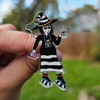 Lydia the Sandworm Witch Pin